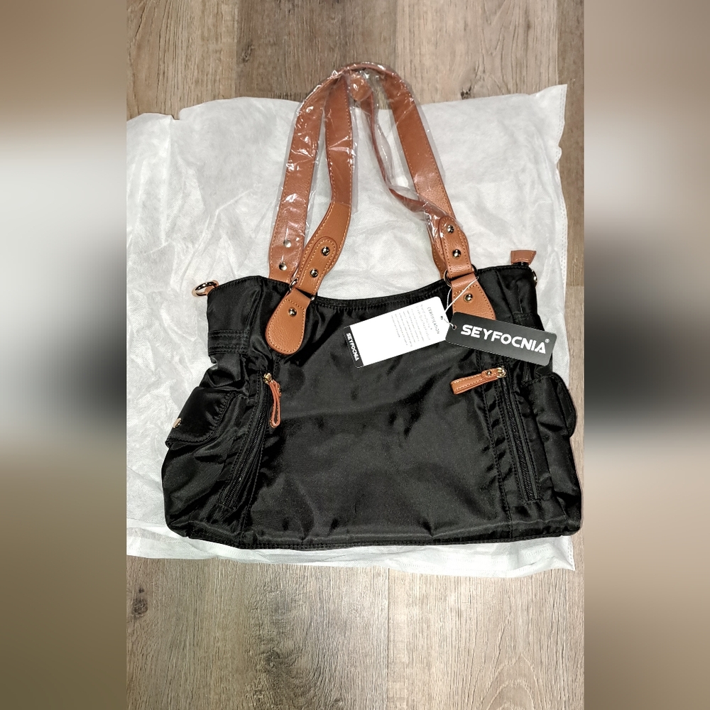 NWT Seyfocnia women's tote bag W/3 interior pockets & 4 exterior, brown & black